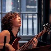 Nia Tilli
